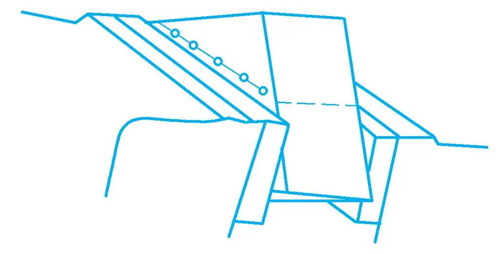Figura 29 Fresatura di superfici smussate in base alle linee